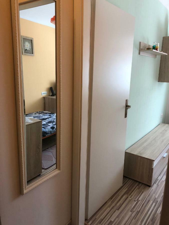 Apartma Mahnic Postojna Exterior foto